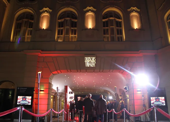 Deutsches Theater StadtzentrumSporthotels